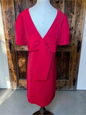 NWT Red Bow Back Shift Dress Open Back Cocktail Wedding Guest Size Medium